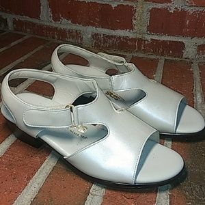 Pearl color SAS sandals